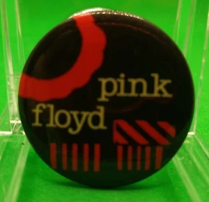 1.25" RARE Vintage Pink Floyd The Final Cut Pin Button Pinback - Picture 1 of 2