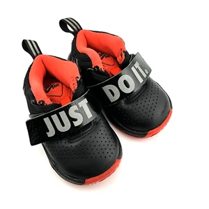 Nike Team Hustle D 8 JDI TD Basketball Turnschuhe schwarz Kleinkind Größe 4C - Bild 1 von 10