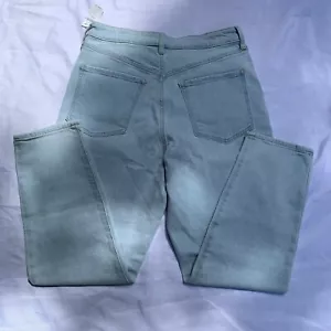 Old Navy Jeans Womens Sz 8 Petite Light Wash OG Straight Higher High Rise *NWT* - Picture 1 of 11