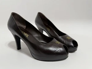 Vtg Chanel Brown Leather CC Logo Peep Toe Heels 37 - Picture 1 of 21