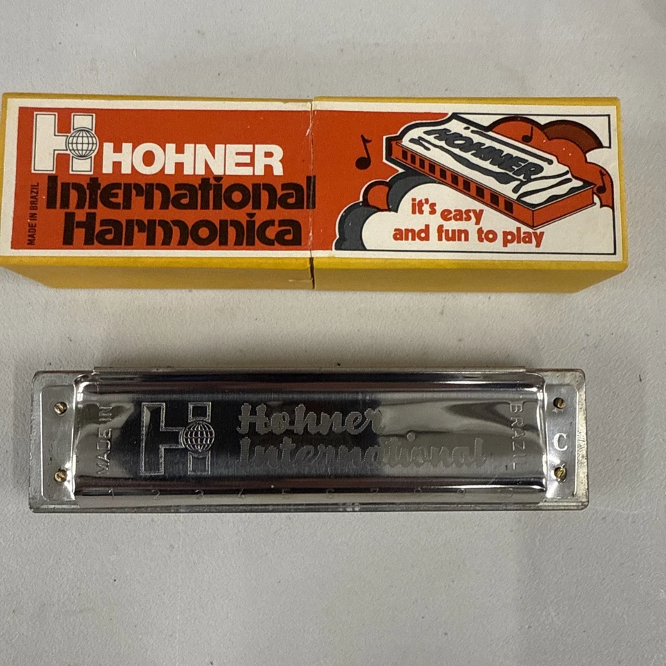 De colección Nuevo en Caja Hohner International Harmonica-Llave de C Hecha en Brasil Fácil de Tocar Foto 1 de 4
