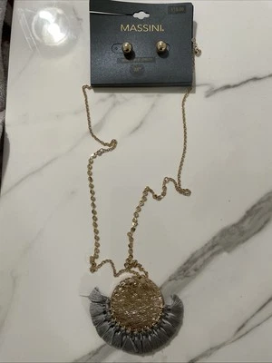 Juego de collar y pendientes Massini. Aretes con flecos gris cadena 28" tono dorado Foto 1 de 3