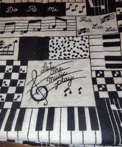 Music Piano Fabric" LET THE MUSIC PLAY" Remnant. 24" x 48" approx. 1.25 yards - Foto 1 di 3
