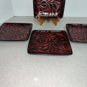 American Atelier Daisy Red Salad/dessert Plates Set of 4 - Picture 1 of 6