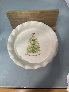 Pioneer Woman Christmas Pie Pan with Scalloped Edges Made W/ Love Christmas Tree - Picture 1 of 10