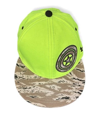 Sombrero ajustado Under Armour Capitán América Marvel Comics talla MD/LG camuflaje alter ego Foto 1 de 4