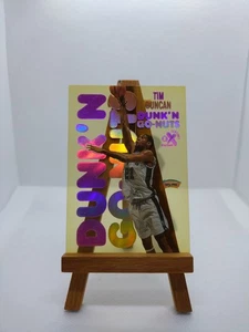 1998-99 Skybox E-X Century Tim Duncan Dunk'n Go Nuts - Bild 1 von 2