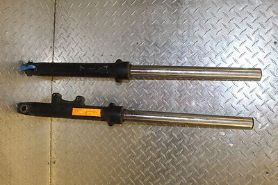 Suspensión de amortiguador horquilla delantera Buell Blast 500 2006 Foto 1 de 4