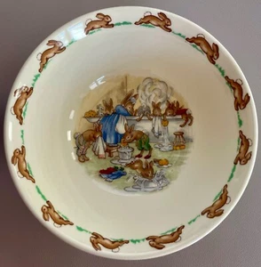 Bunnykins Royal Doulton English Children's 6" Bowl 1936 Bone China Bathtime - Picture 1 of 3