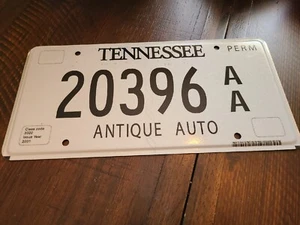 2001 Tennessee Antique Auto License Plate Metal NICE - Picture 1 of 2