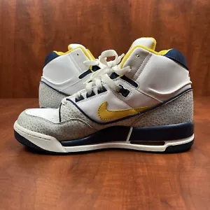 Nike Summer Samples da uomo 3999 Air Assault alte bianche/vars mais blu navy taglia 9 - Foto 1 di 16