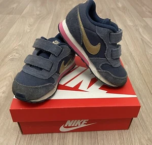 👟 Nike MD Runner 2 / Kids Sneaker 👟/ Turnschuhe / Gr. 26 / Blau / UVP 39,99€ - Bild 1 von 12