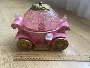 Squinkies Disney Celebration Princess Coach Dispenser (NO Coin Included) - Picture 1 of 3