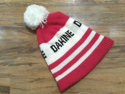 De Colección Dakine Gorro Rojo Blanco Pom Rayas Hecho en Canadá Snowboard Waldo Sombrero Y2K Raro Foto 1 de 4