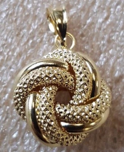 14kt Gelbgold hohler Liebhaber Knoten Anhänger Charm 0,95g *NEU* Geschenk Geschenk Weihnachten - Bild 1 von 10