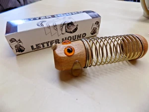 Vintage Boxed Letter Hound Dachshund Letter Rack Holder in Original Box - Picture 1 of 7