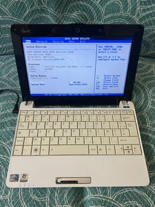 Asus EeePC 1005PX - Intel Atom N450 - GMA 3150, 2GB, Windows 7 - Foto 1 di 7