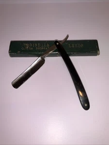 Vintage One Hour Kind Straight Razor by Croisdale Leeds The Magbel Razor Nice! - Picture 1 of 11