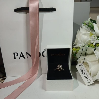 PANDORA 925 Sterling Silver and 14ct Gold 'Reminder' Rose Flower Ring Size 52 - Image 1 of 4