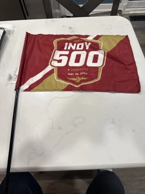 2024 Indy 500 сувенирная палочка флаг 108 работает Индианаполис событие - Изображение 1 из 4