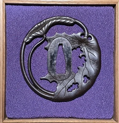 Espada samurai japonesa 18/19 C. SATSUMA KATANA TSUBA Fuchi Kashira Menuki Kogai - Imagem 1 de 4