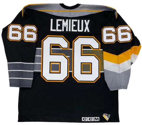 MARIO LEMIEUX PITTSBURGH PENGUINS 1995 CCM BLACK THIRD JERSEY LARGE ROBO PENS Cover