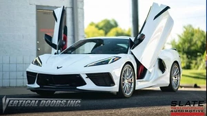 Chevrolet Corvette C8 2020 - 2025 Vertical Lambo Door Kit by Vertical Doors, Inc - Bild 1 von 5