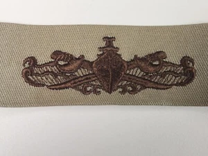 US Navy Embroidered Badge Surface Warfare Enlisted Desert Tan Subdued Patch - Picture 1 of 3