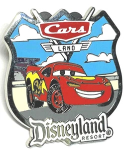 Disneyland Resort Cars Land Pin Lightening McQueen Travel Company - Picture 1 of 2