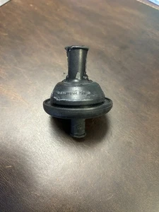 Lot of 2 DELPHI / Aptiv Tape On Grommet - Bild 1 von 3