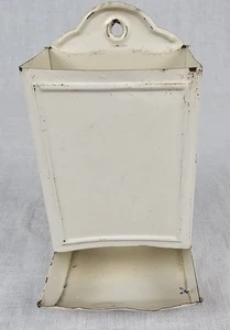 VTG Metal Match Wall Dispenser White Holds Standard Size Box of Wooden Matches - Picture 1 of 6