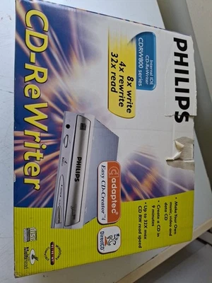 NEW Philips CD ReWriter CDRW800 series Internal IDE with EXTRAS - Image 1 of 3