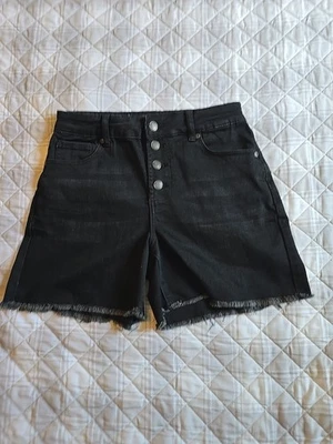 Nuevos Pantalones Cortos Negros Sin Etiquetas Pantalones de mezclilla M de Maurices Talla 6 Botón de tiro súper alto Foto 1 de 4