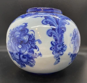 Beautiful Antique? Flow Blue Type Floral Motif Round Rose Bowl Vase 6x6 - Picture 1 of 9