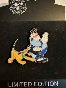 DS A Day With Pluto Set Pete And Pluto Biting Mailman Only LE 100 Disney Pin (B) - Picture 1 of 1