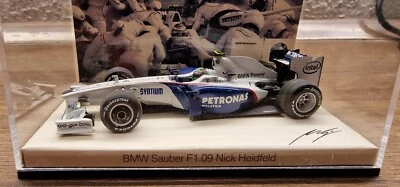 F1 1:43 Minichamps / BMW-Sauber / 2009 / Nick Heidfeld - Bild 1 von 2