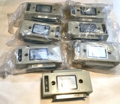 NOS  Lot of (7) Suttle Feed Through Adapters SE181ST-L4 (NEW) Just $4 Each!!! - Image 1 of 4