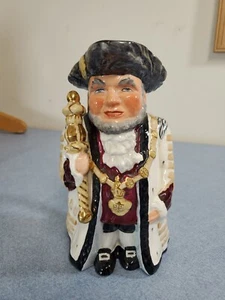 Wedgwood Ye Old Town Hall Lord Mayor.  7.25" High.  Stamped #753 - Picture 1 of 6