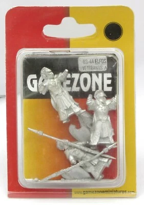 Miniaturas de infantería Gamezone 03-44 Veteran Lancers Mix A (Elfos) Elf Spearmen Foto 1 de 2