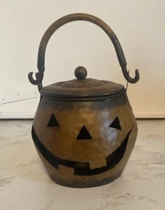 Halloween Copper Hammered Metal Jack-O-Lantern With Lid & Handle - Picture 1 of 3