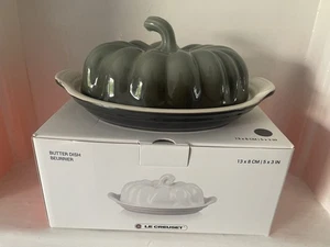 Le Creuset Stoneware Pumpkin Butter Dish Halloween 2025 - Thyme (NEW) - Picture 1 of 8