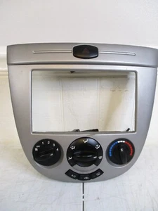 2005 - 2008 Suzuki Reno Cover Trim Bezel Radio Climate Temperature 96555127 OEM - Picture 1 of 12