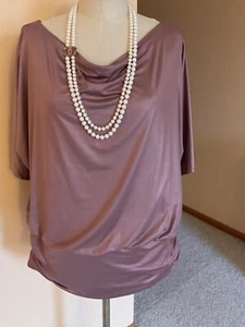 Women,s top,US size XL,Purple,3/4 sleeves,Armani Collezioni,NWOT - Picture 1 of 4