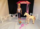 Poupée Mattel Barbie Groom and Glam Show stable avec poupée et poney