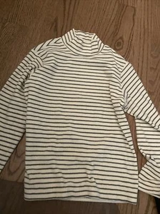 Uniglo Soft Fleece Turtleneck Girls 12 - Picture 1 of 3