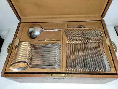 Argenterie de 102 pièces métal argenté 20° siècle Apollo 84 % argent - Photo 1/4