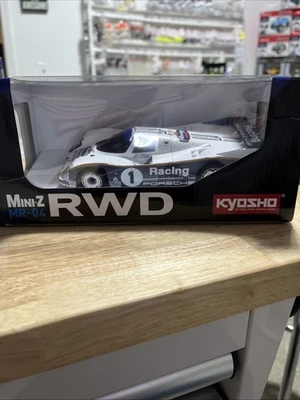 Coche de carreras Kyosho 32363PR MINI-Z tracción trasera MR-04 listo Porsche 962 C cupé LH No.1 Foto 1 de 3