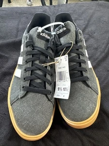 NWT Adidas Daily 4.0 Sportswear Sneakers Mens Size 9.5 Women’s 10.5 - Picture 1 of 14