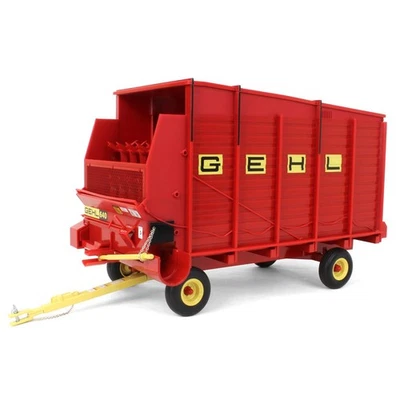 Spec Cast 1/16 GEHL 640 Forage Wagon GEH-001 - Image 1 of 4