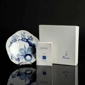 Marca de espada Meissen orquídea en rama azul cobalto Prof. Heinz Werner caja - Imagen 1 de 7